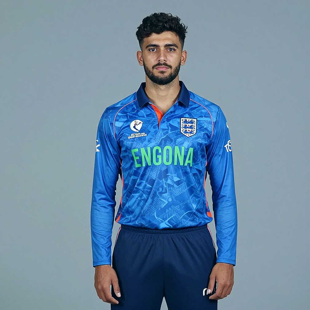 ক্রিকেটের অপরিবর্তনীয় খাতা আর যেসব মুহূর্ত কোনো হ্যাশ ধরে রাখে না